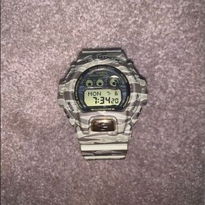 G-Shock GD-X6900TC (NEGOTIABLE)